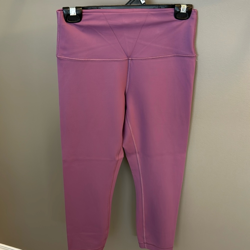 Lululemon Wunder Train 23” - Sz 8 Vintage Plum